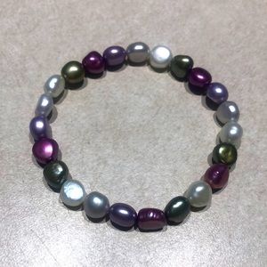 Cultured pearl bracelet